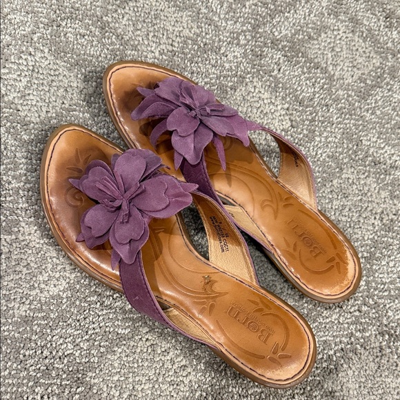 Born Women's Floral purple flats leather great condition gorgeous open toed shoe - Picture 1 of 6